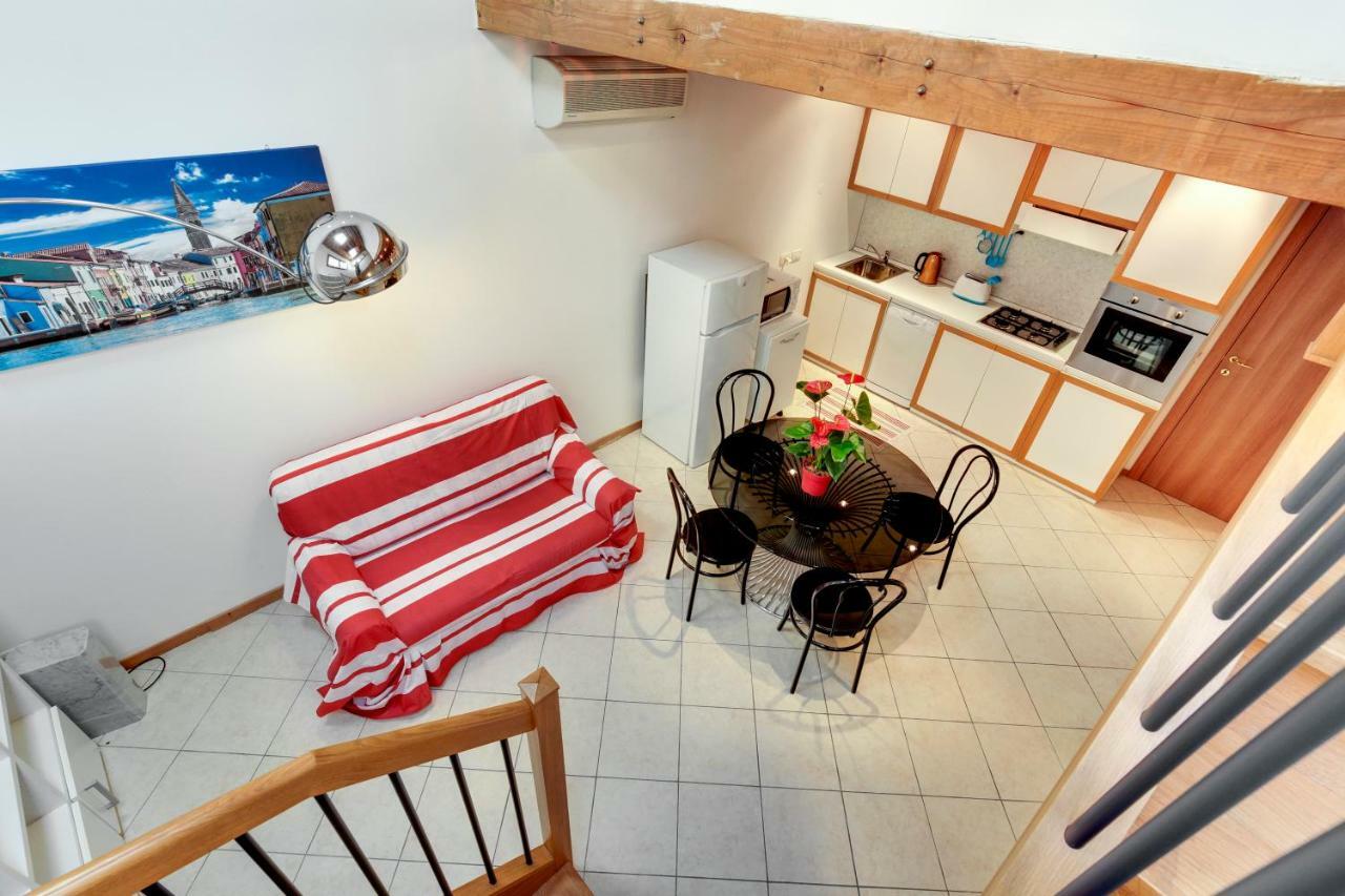 Little Canal 19 Apartament *