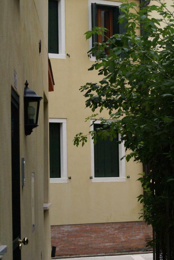 Little Canal 19 Apartament *
